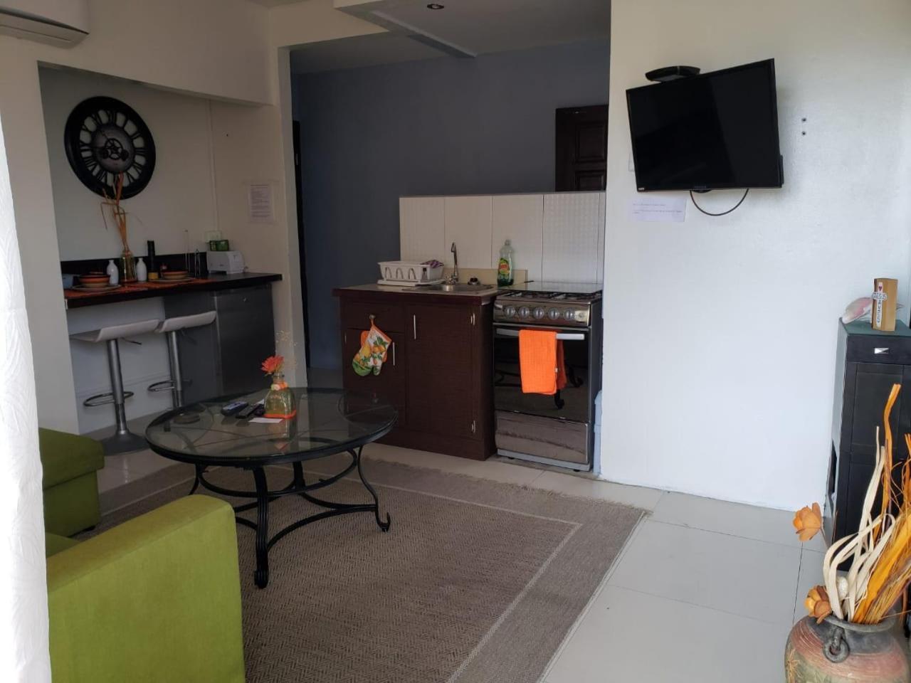Db Tower Vacation Rental Belize City Exterior photo